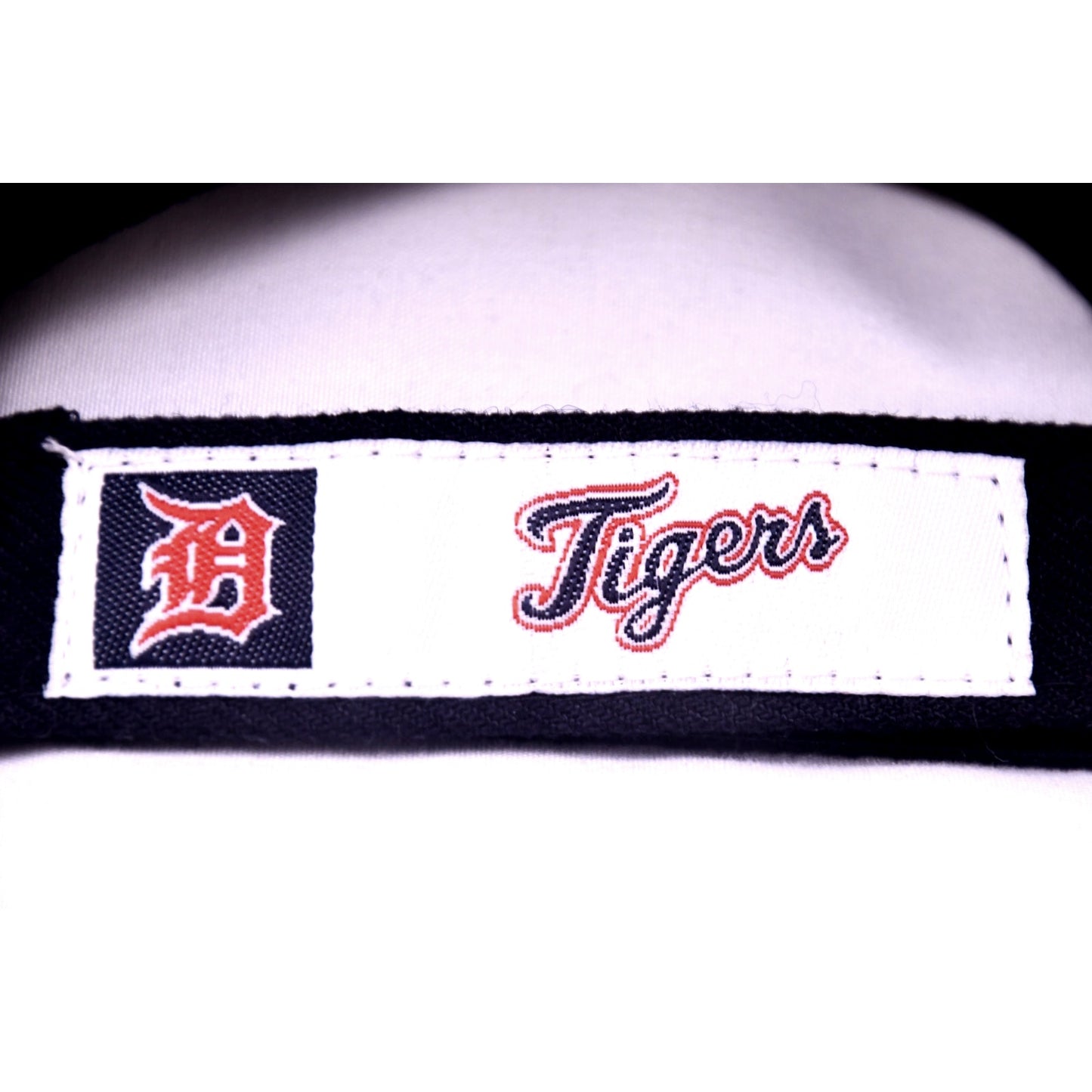 New Era Detroit Tigers 9FORTY Adjustable MLB Baseball Cap Black White Logo