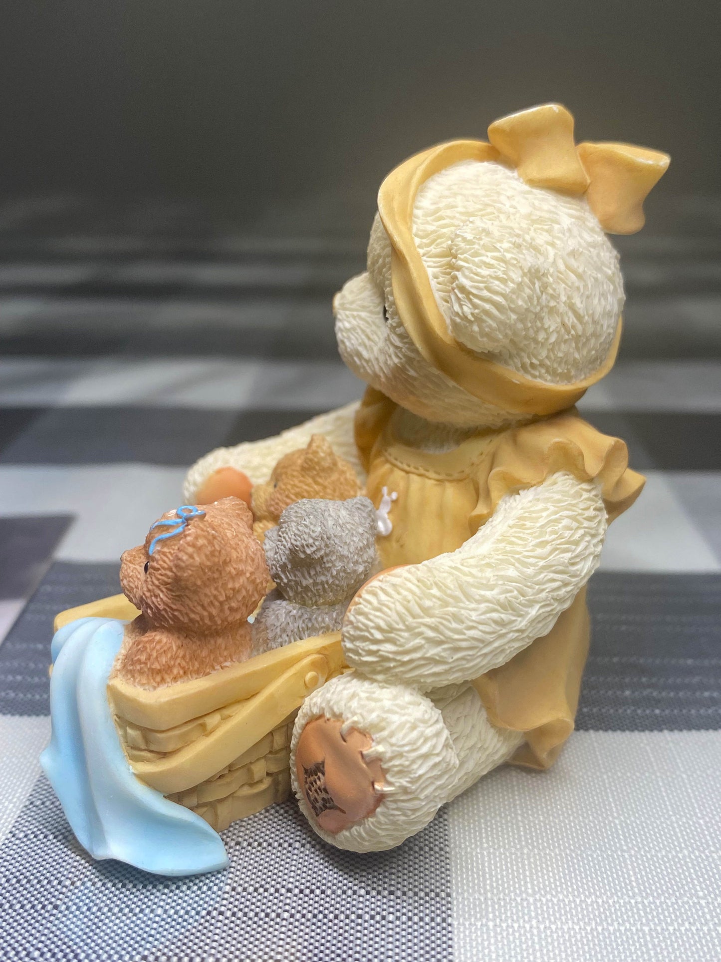Cherished Teddies “Tanna” When Your Hands Are Full Figurine