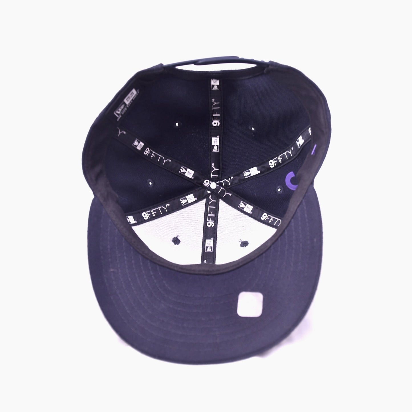 New Era 9FIFTY Black Flat Bill Snapback Cap White Front Logo OSFM