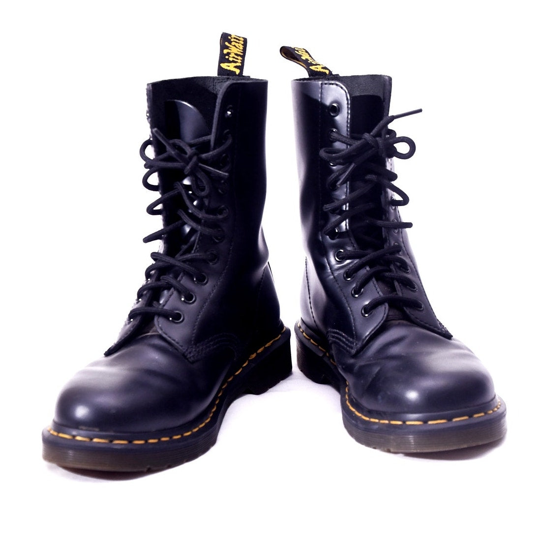Dr. Martens 1490 10 Eye Black Smooth Leather Combat Boots Men's US 6 UK 5 EU38
