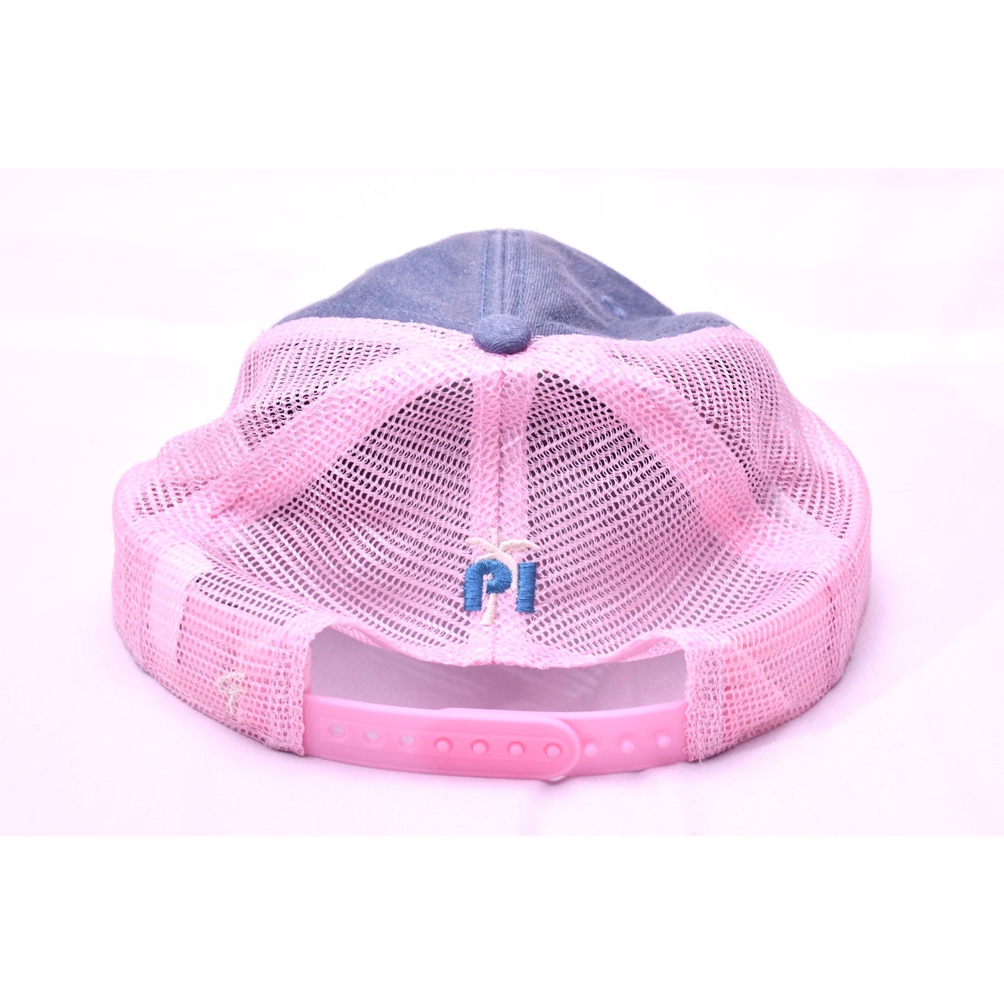 Atlantis Paradise Island Gray Pink Trucker Snapback Hat Cap One Size