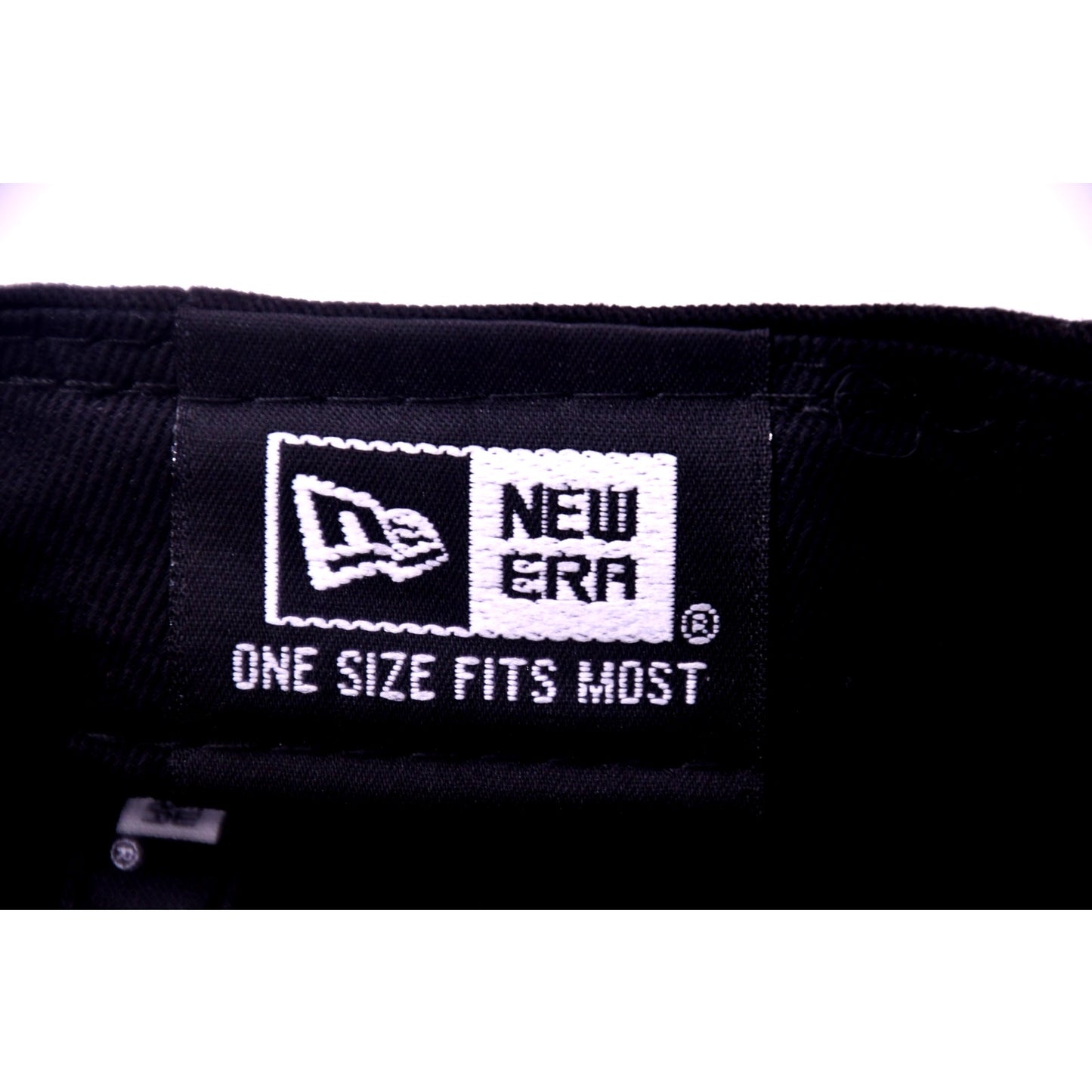 New Era 9FIFTY Black Snapback Cap White Mountain Logo OSFM NWT