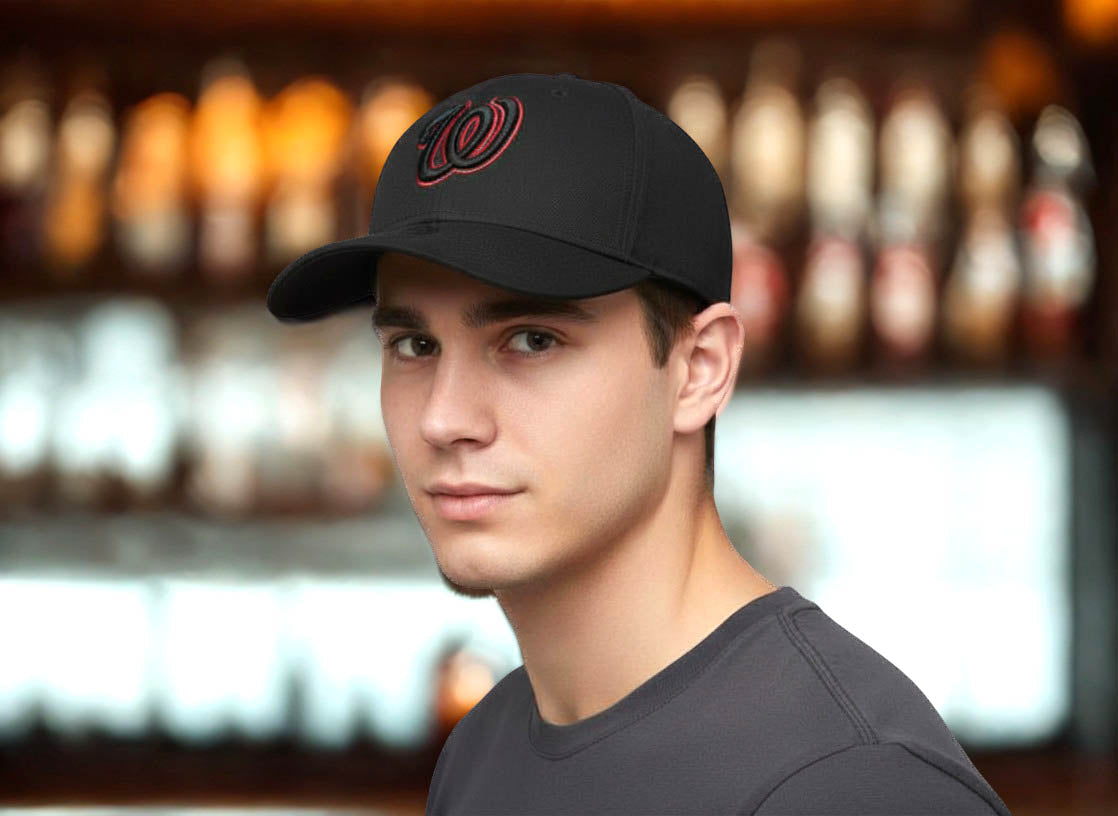 New Era Authentic Washington Nationals Black /Red 39THIRTY Flex Hat