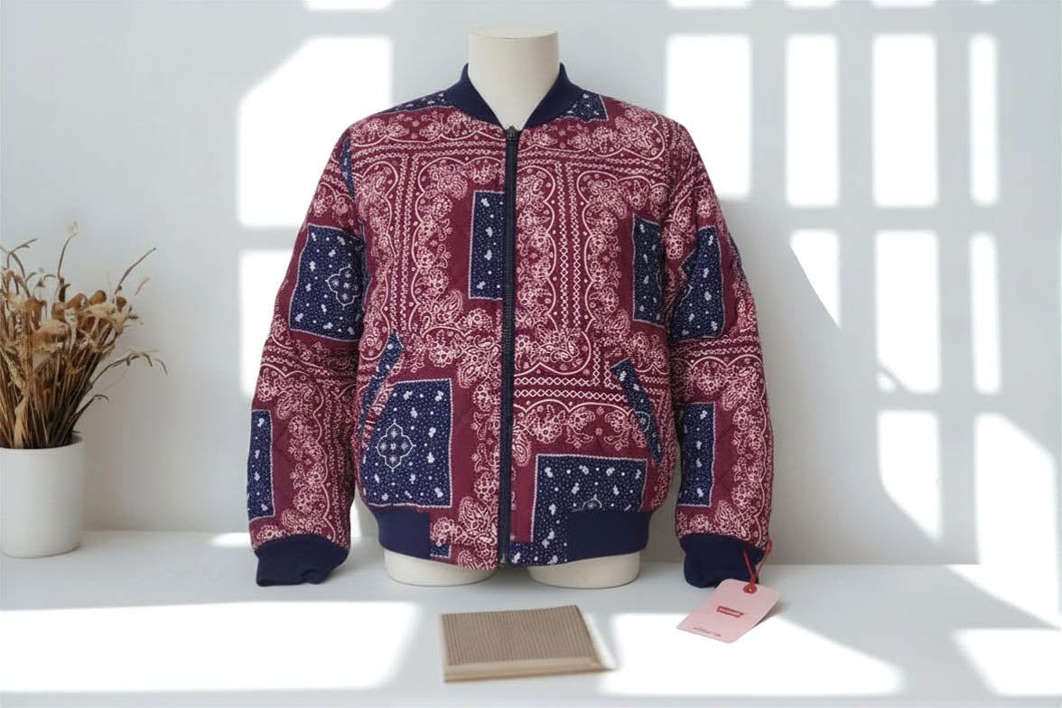 NEW Levis Jacket Mens M Red Blue Paisley Insulated Quilted Coat Cowboy Western