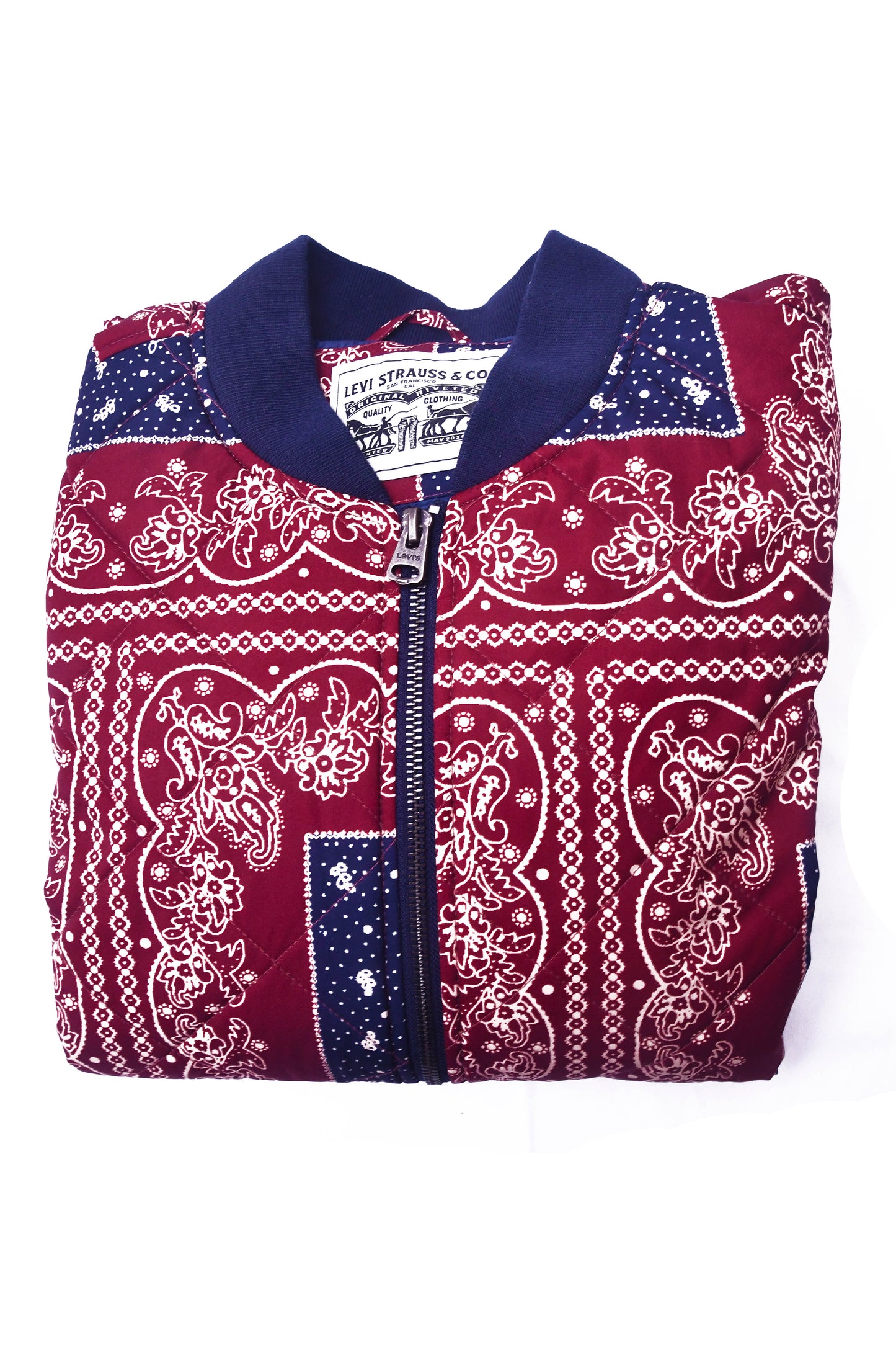 NEW Levis Jacket Mens M Red Blue Paisley Insulated Quilted Coat Cowboy Western
