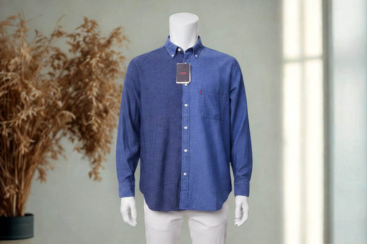 Levis Men’s Oversized Blue Color Button Up Shirt - NWT $89 M in stock