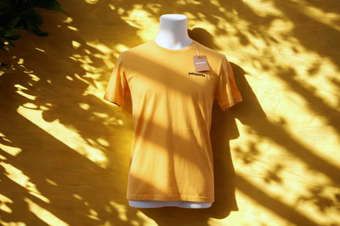 Patagonia Responsibili Tee Mens Medium Yellow Logo Graphic T Shirt NWT Regular Fit