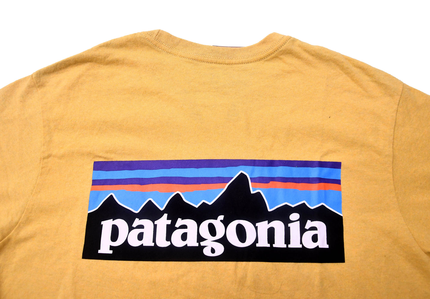 Patagonia Responsibili Tee Mens Medium Yellow Logo Graphic T Shirt NWT Regular Fit