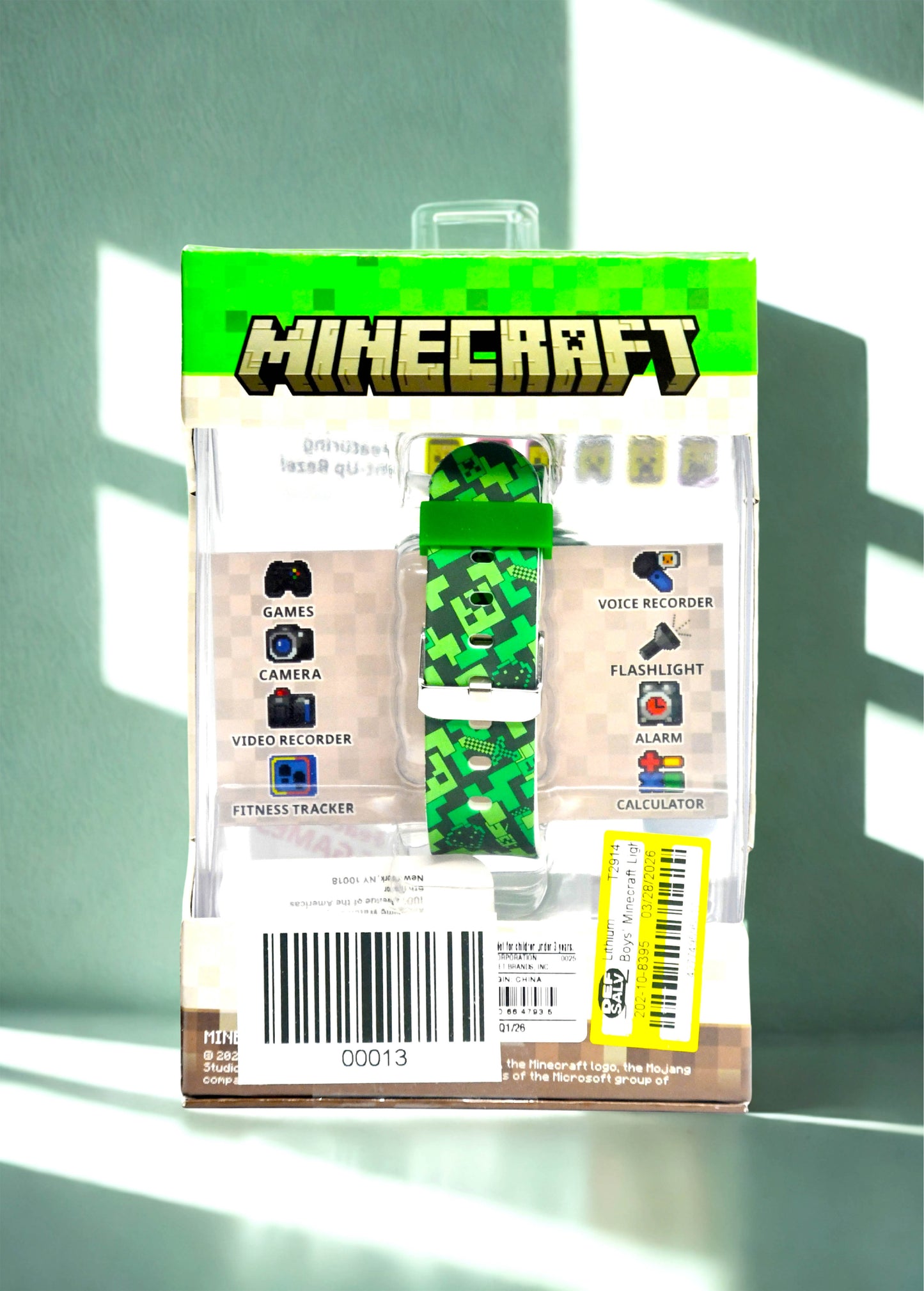 Minecraft Kids Smartwatch Touch Screen Camera Video Recorder 6 Games Flashlight