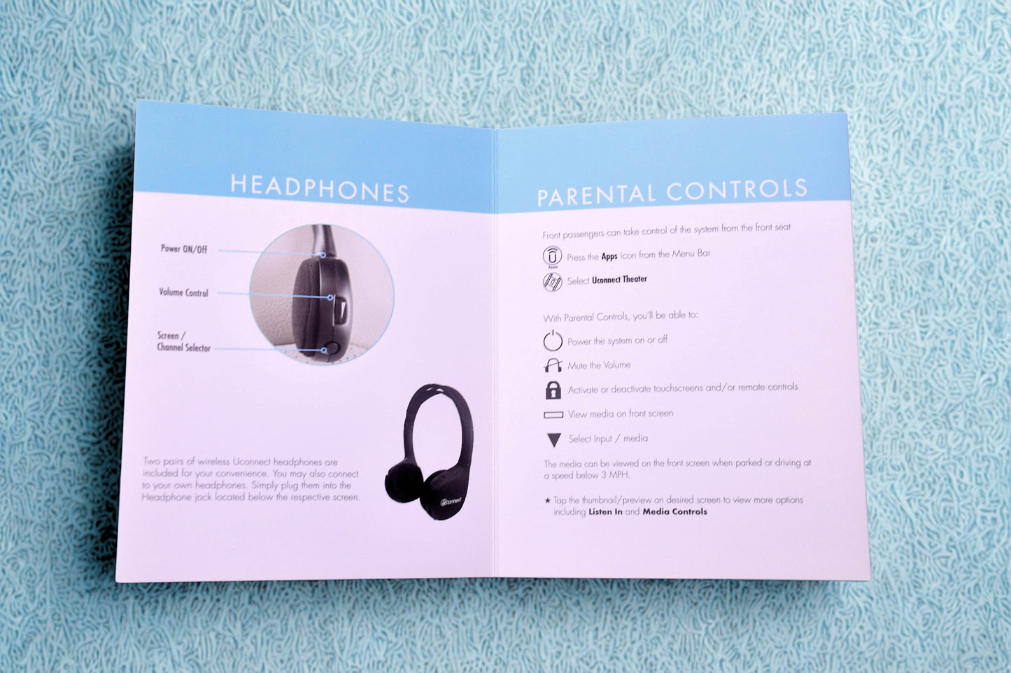 Uconnect Theater Wireless Headphones & 2 Remotes OEM FCA 68325674AA Untested