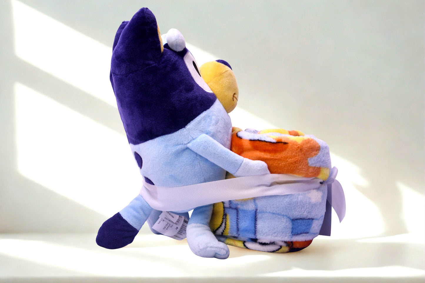 Bluey Hugger Set Plush Throw Blanket 48x58 Soft Fleece Gift New w/ Tags