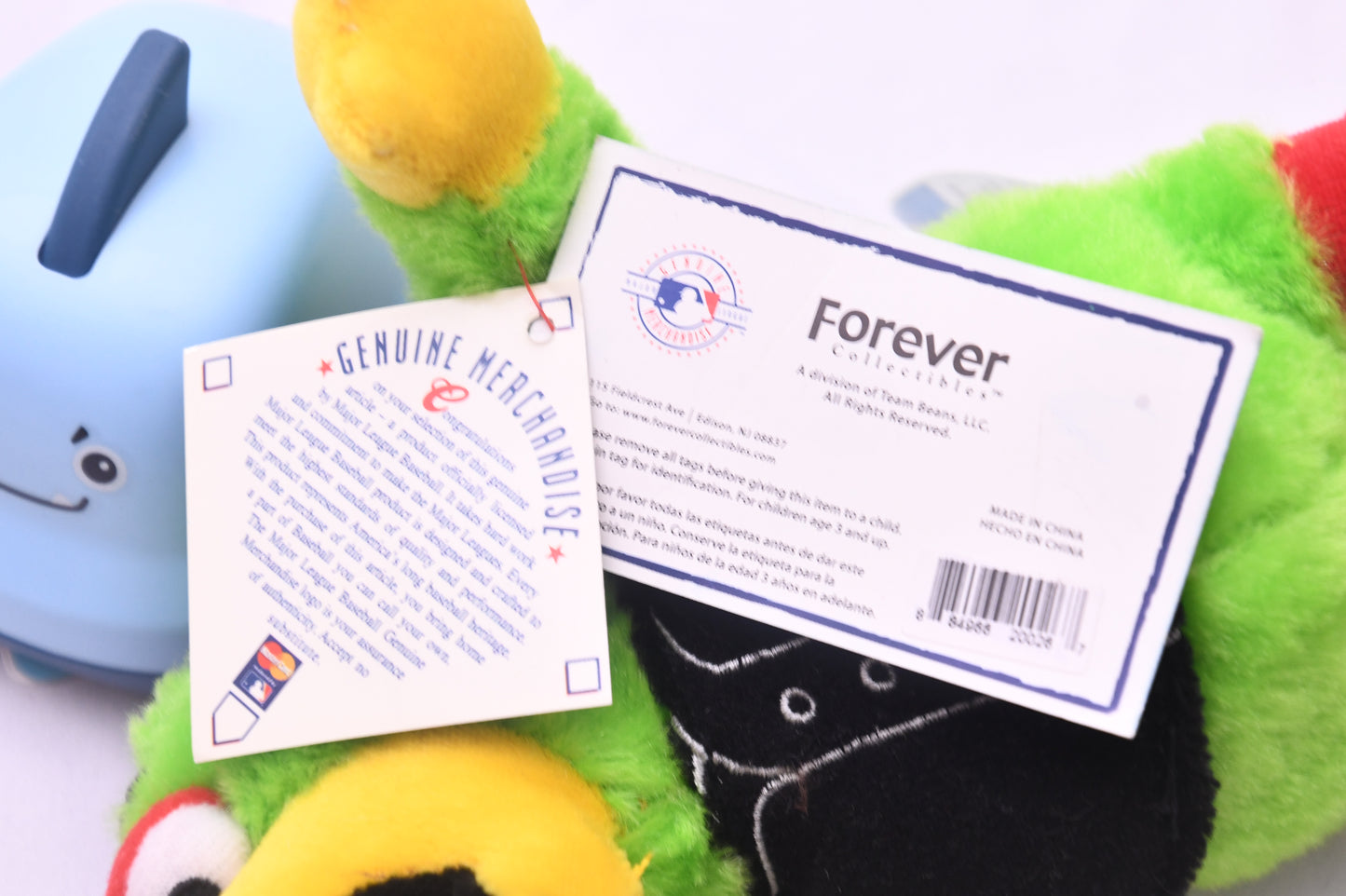 Forever Collectibles Pittsburgh Pirates Parrot Mascot Plush MLB Stuffed Toy Tag