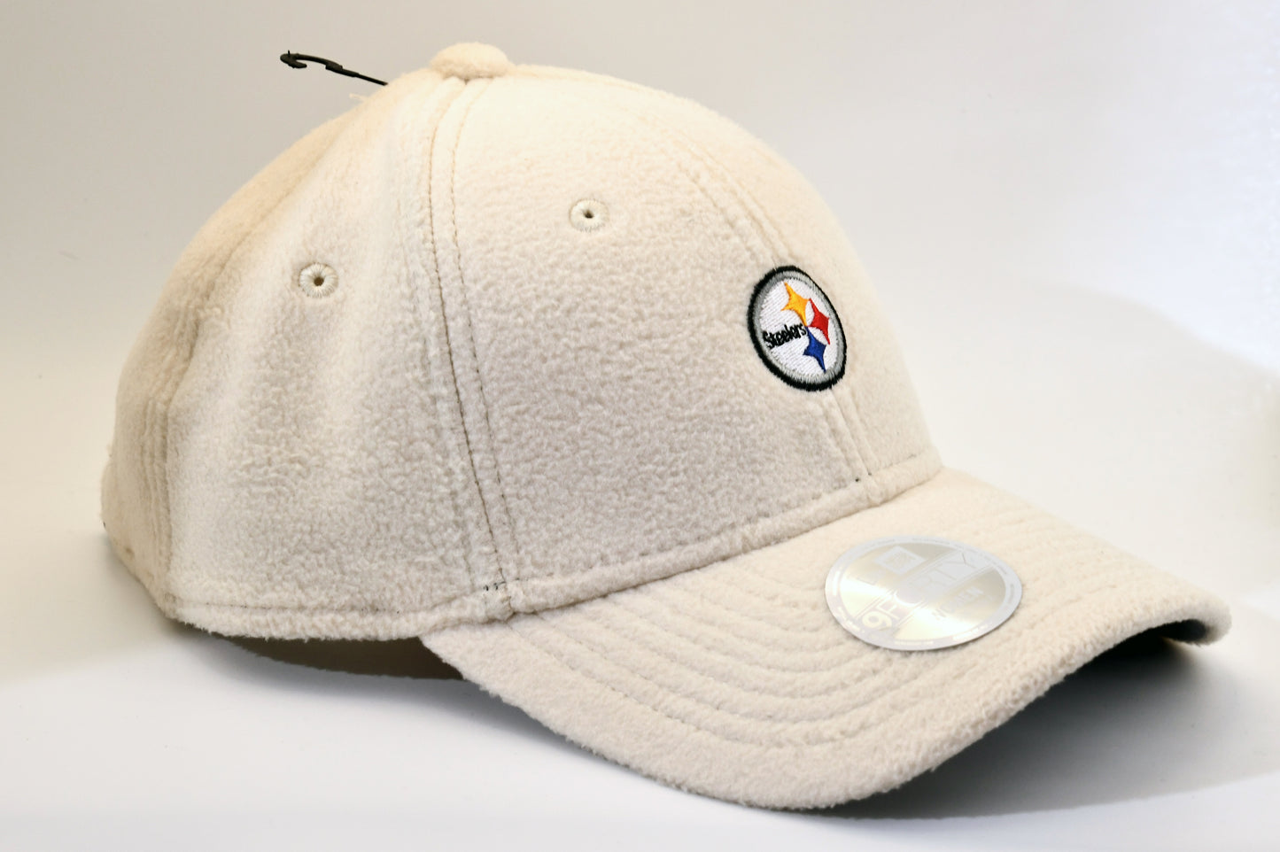 New Era Pittsburgh Steelers 9FORTY Womens Sherpa Fleece Hat Cream OSFM NWT