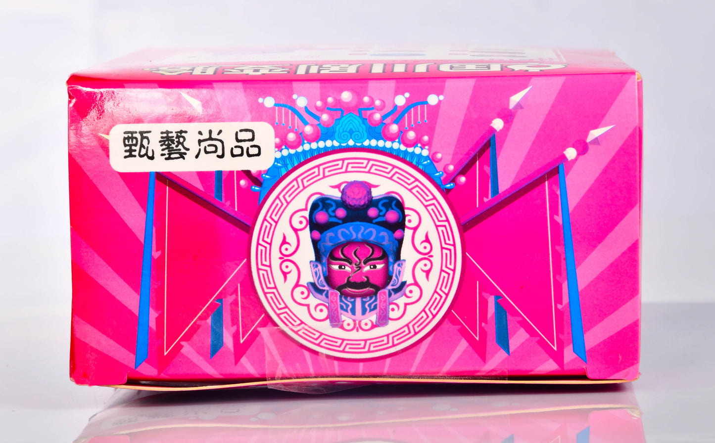 Sichuan Opera face-changing doll facial makeup ornaments opera doll