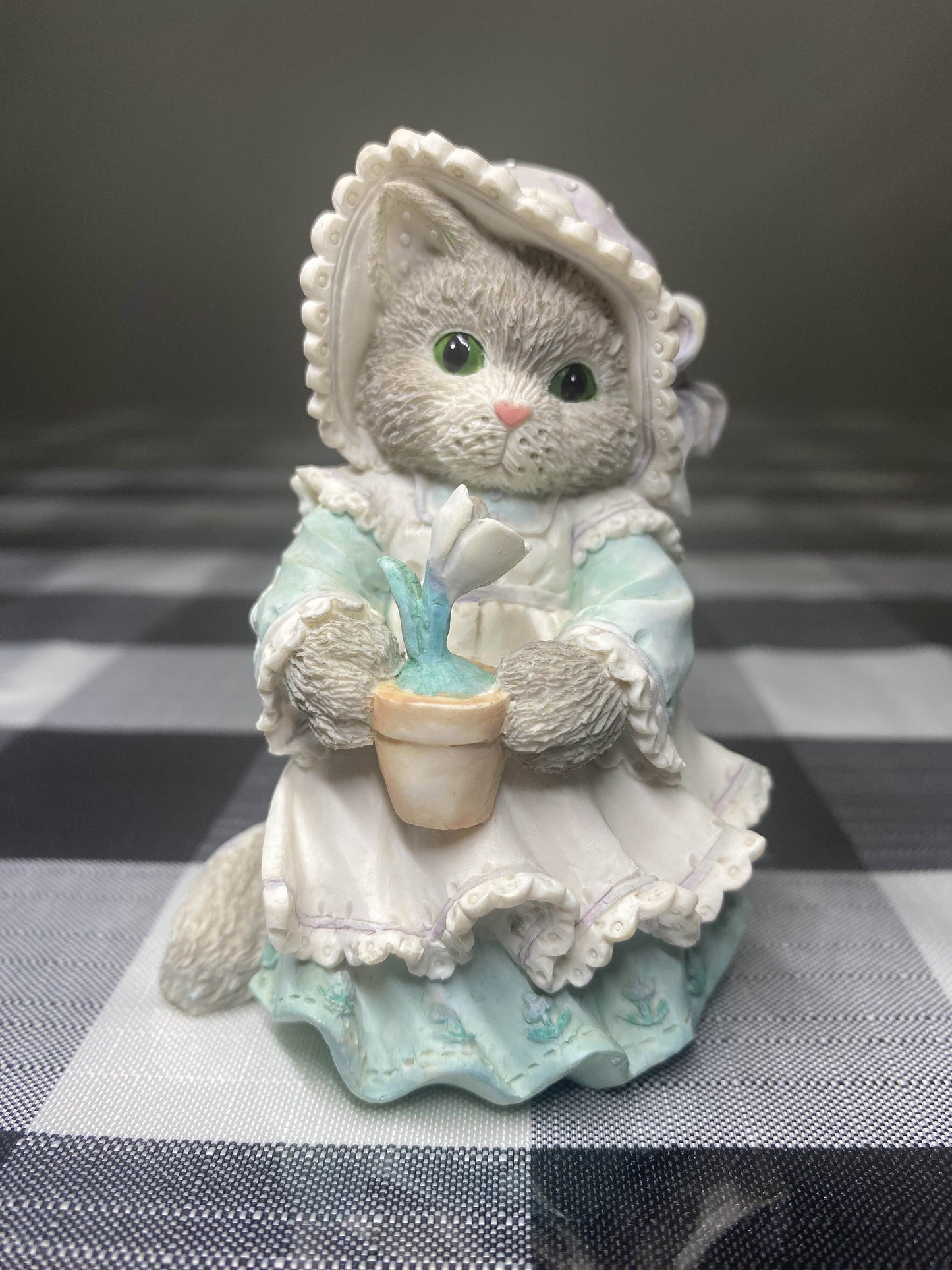 CALICO KITTENS Figurine - 1994 "Love Blooms Furr-Ever"