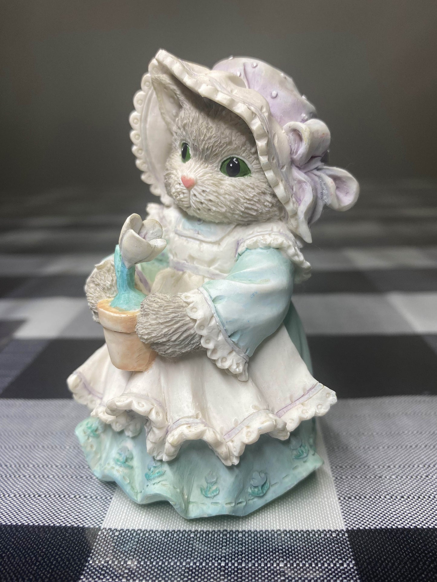 CALICO KITTENS Figurine - 1994 "Love Blooms Furr-Ever"