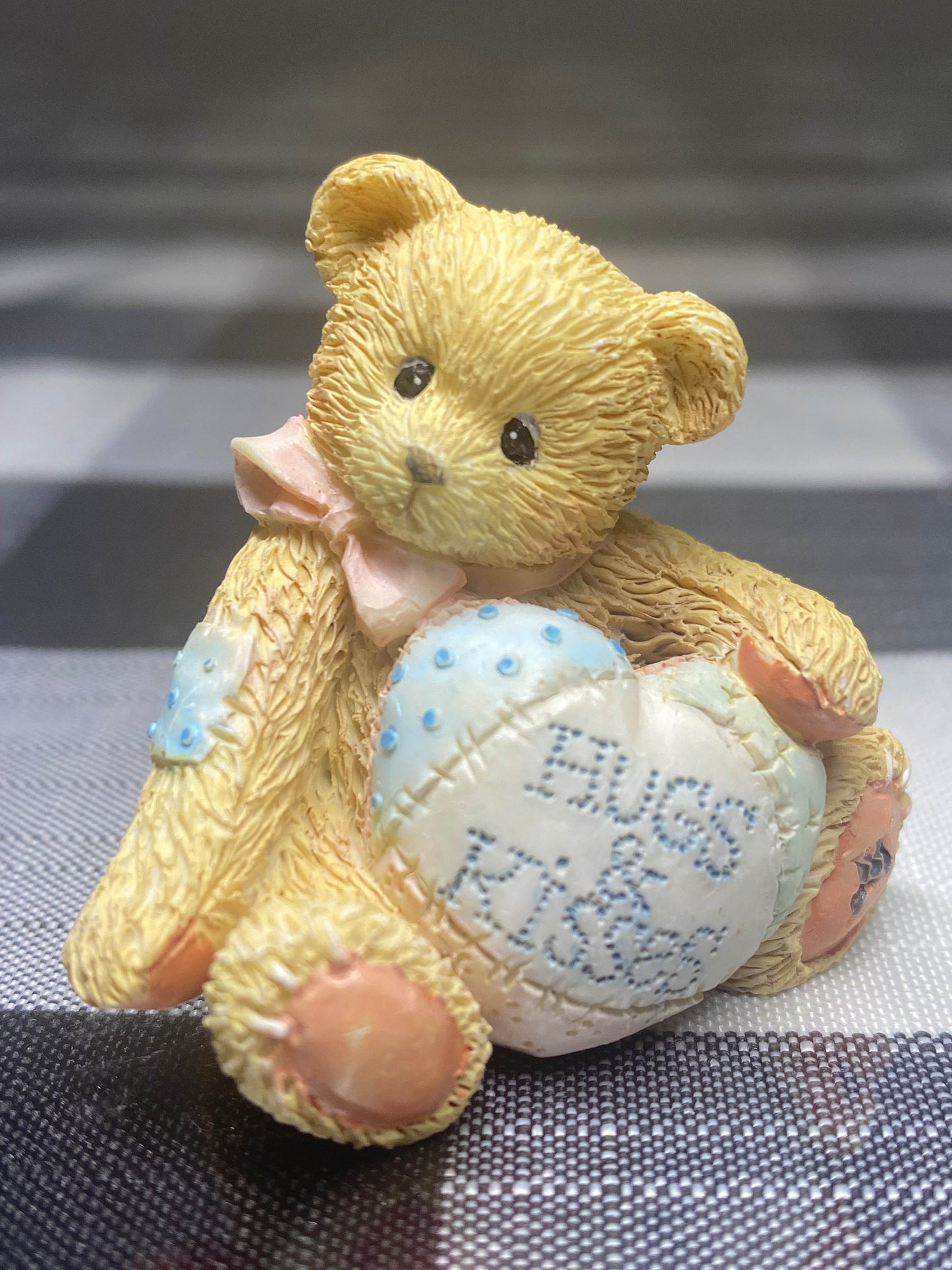 Cherished Teddies "Hugs and Kisses" Bear with Heart #916382