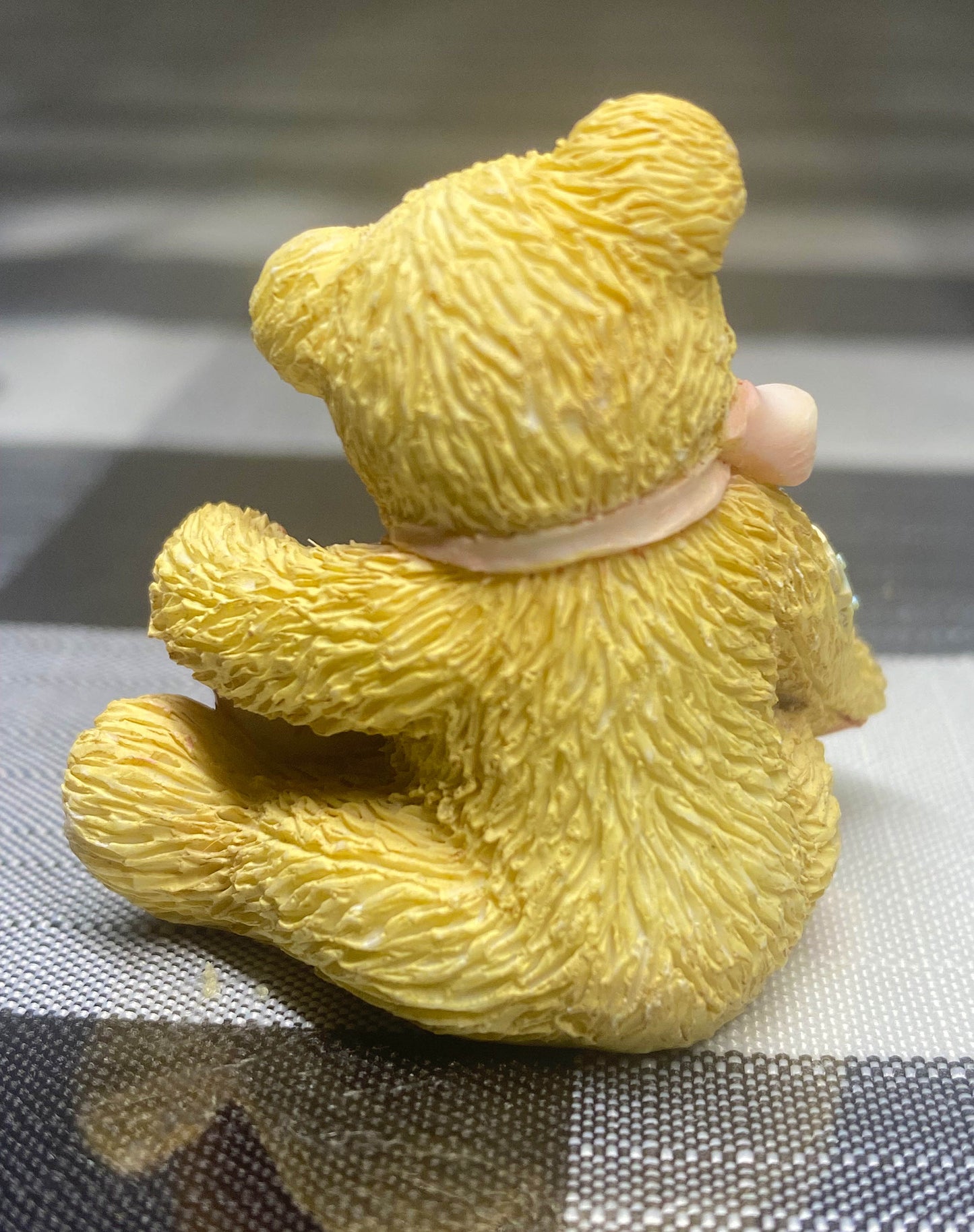 Cherished Teddies "Hugs and Kisses" Bear with Heart #916382