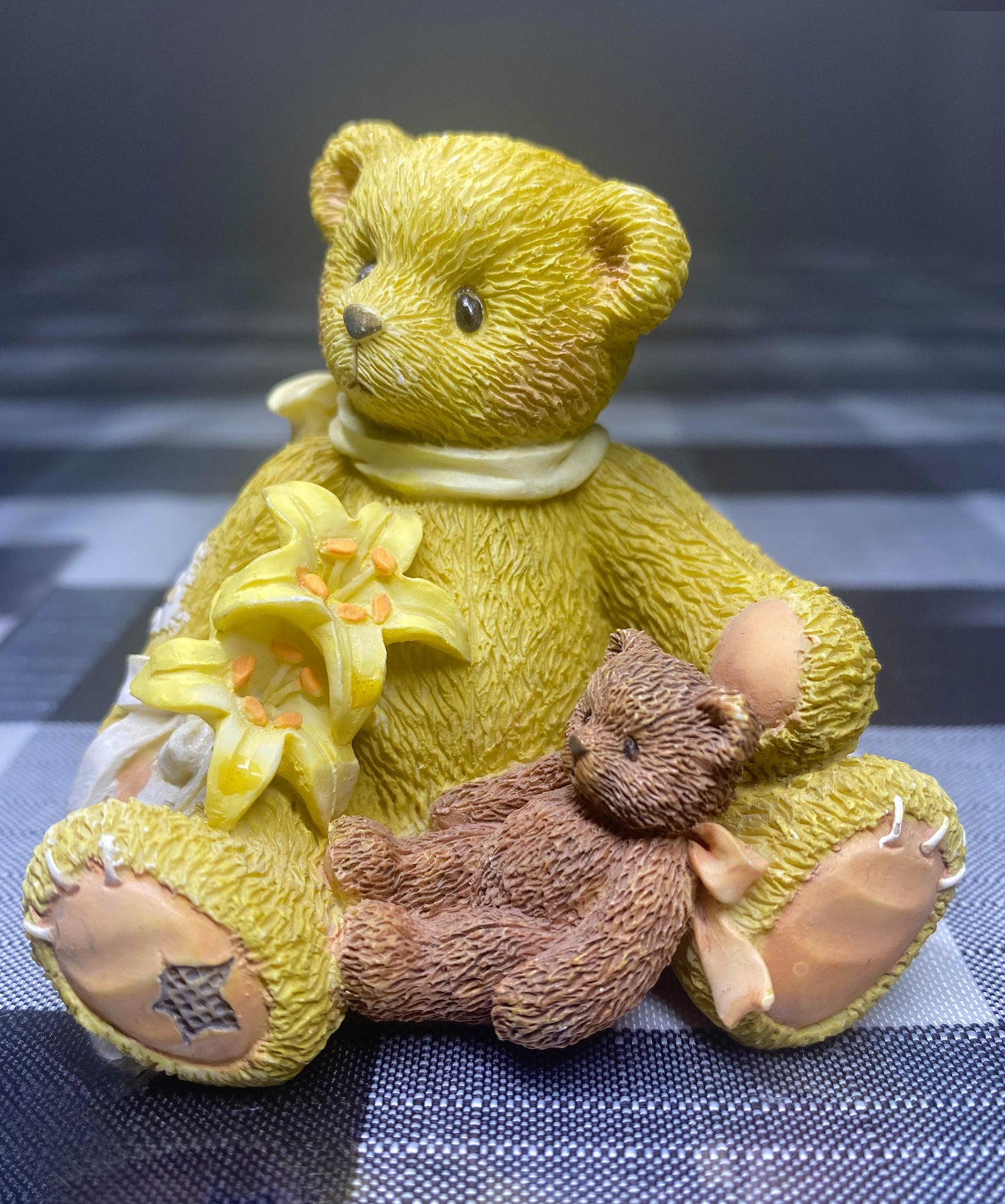 Cherished Teddies - Lilies Bloom with Petals of Hope