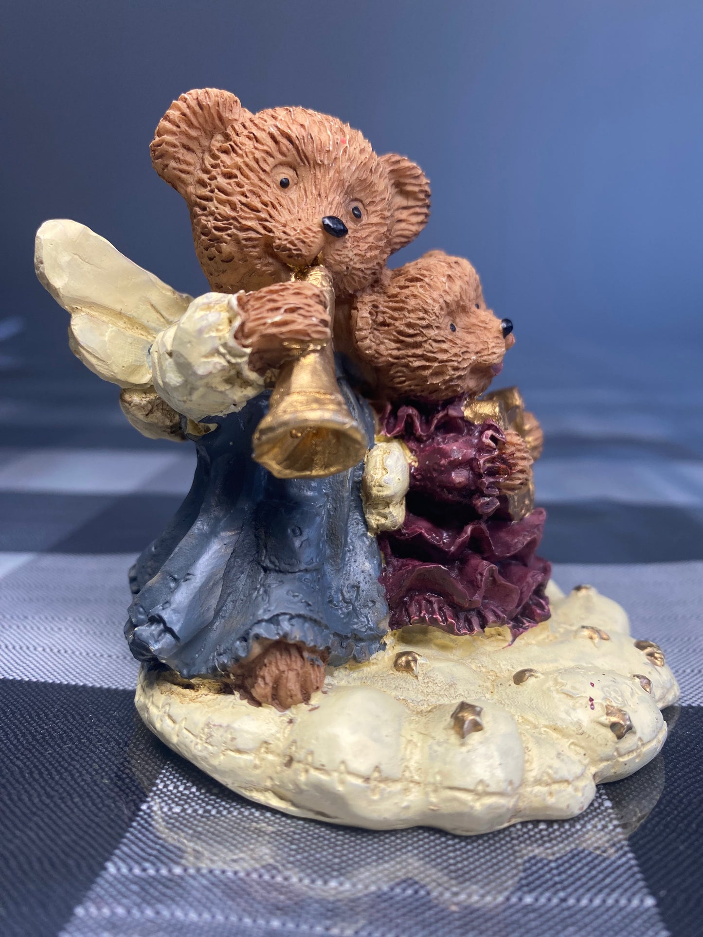Two teddy bears angels, Musicians