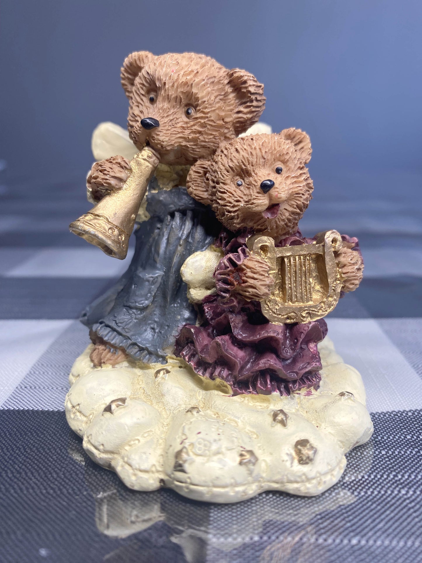 Two teddy bears angels, Musicians