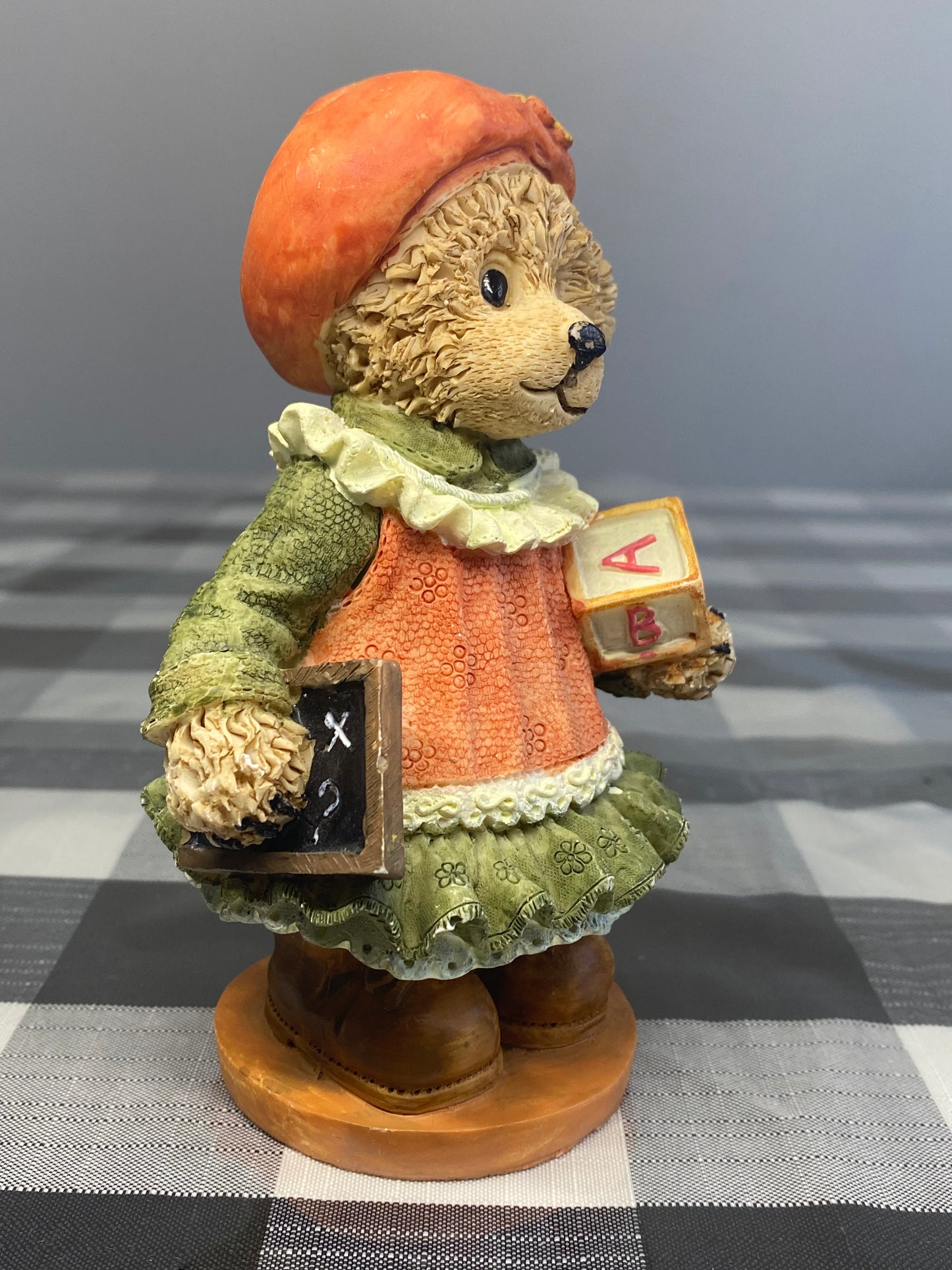 Boyds Bears and Friends Bearstone Ms. Griz Figure Stone Toys Vintage Pumpkin B15