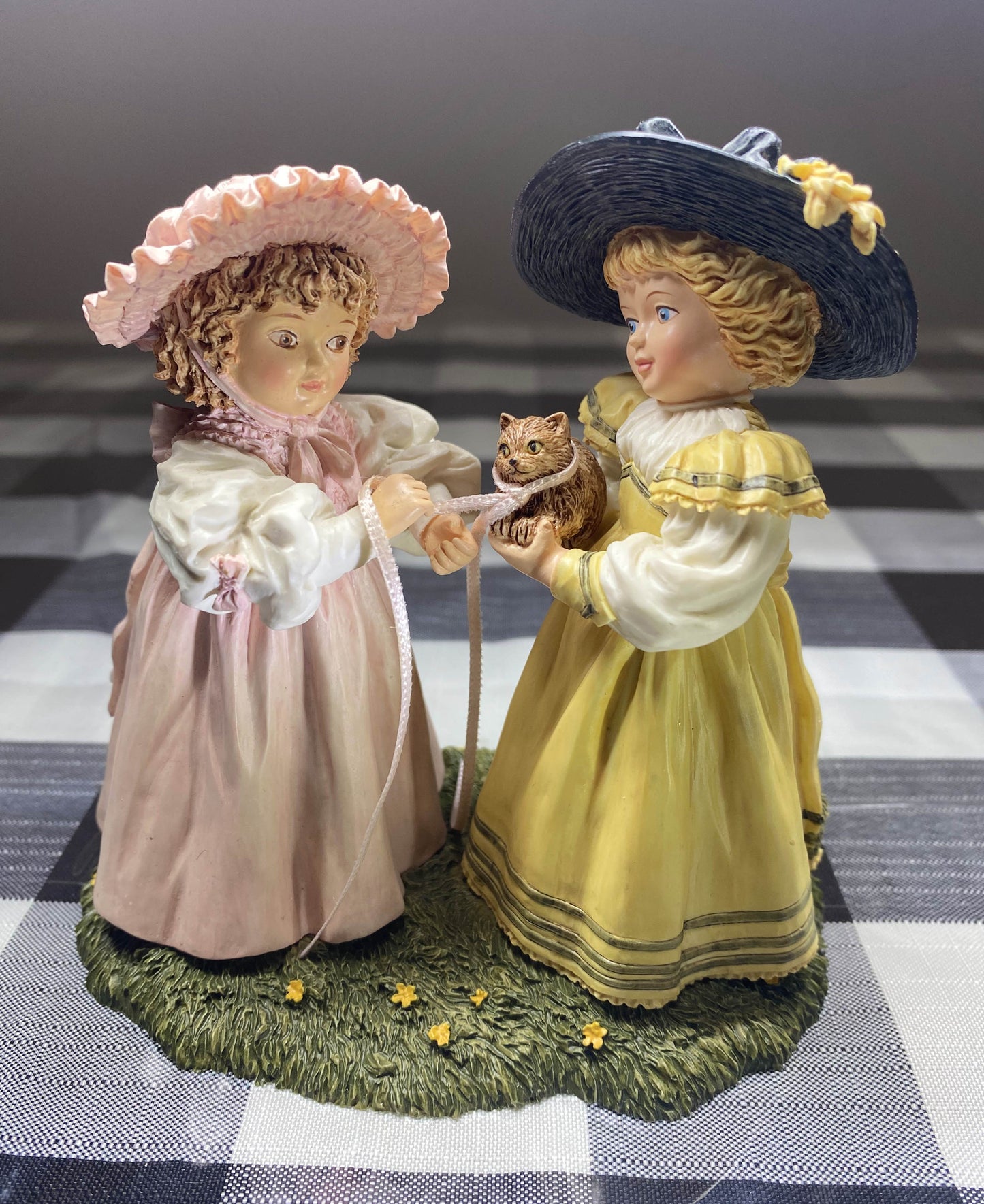 Vintage Maud Humphrey Bogart "NEW FRIENDS" 1992 sculpture limited edition Great