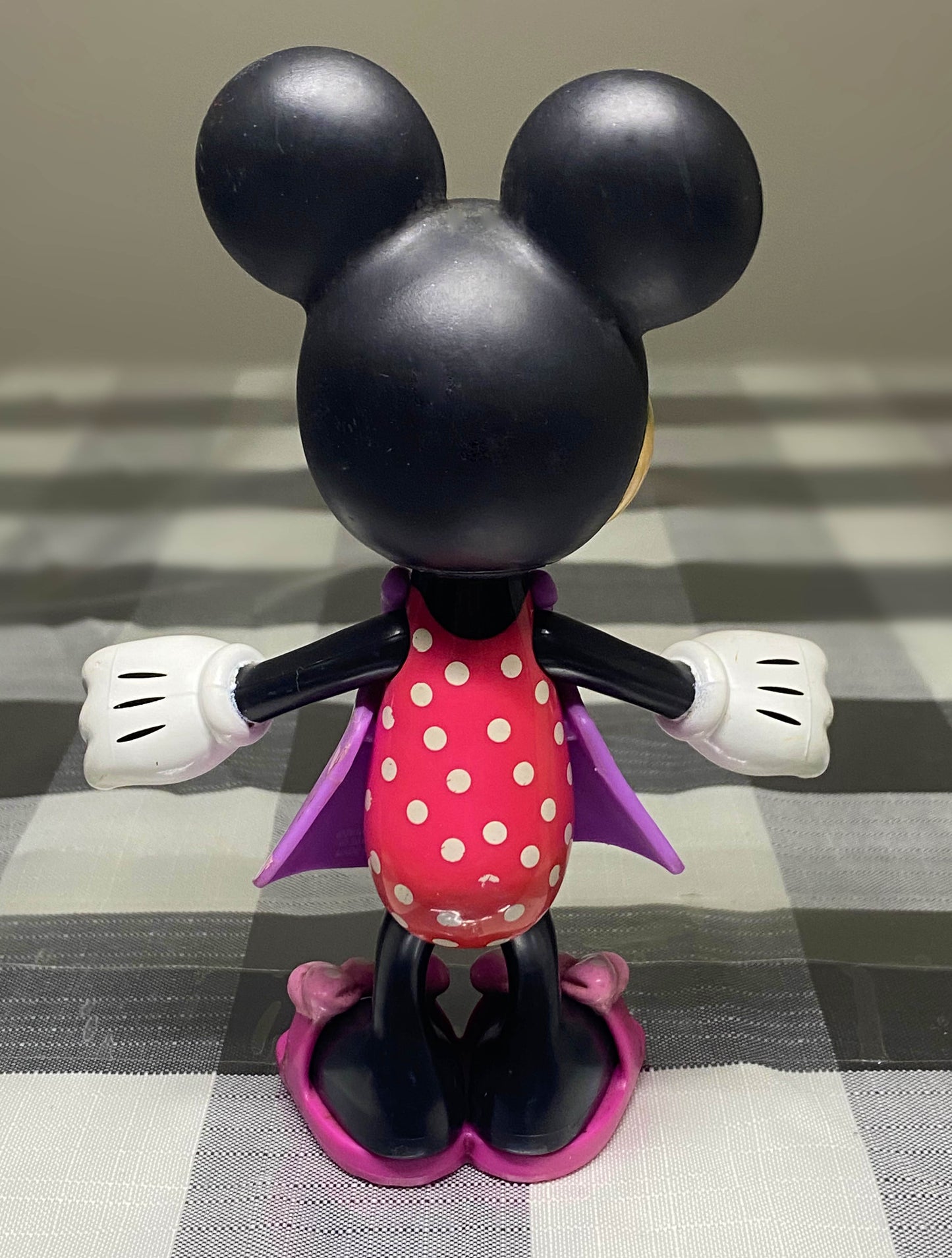 2010 DISNEY MINNIE MOUSE 5.5” DOLL SNAP-ON DRESS & SHOES (DIS690)