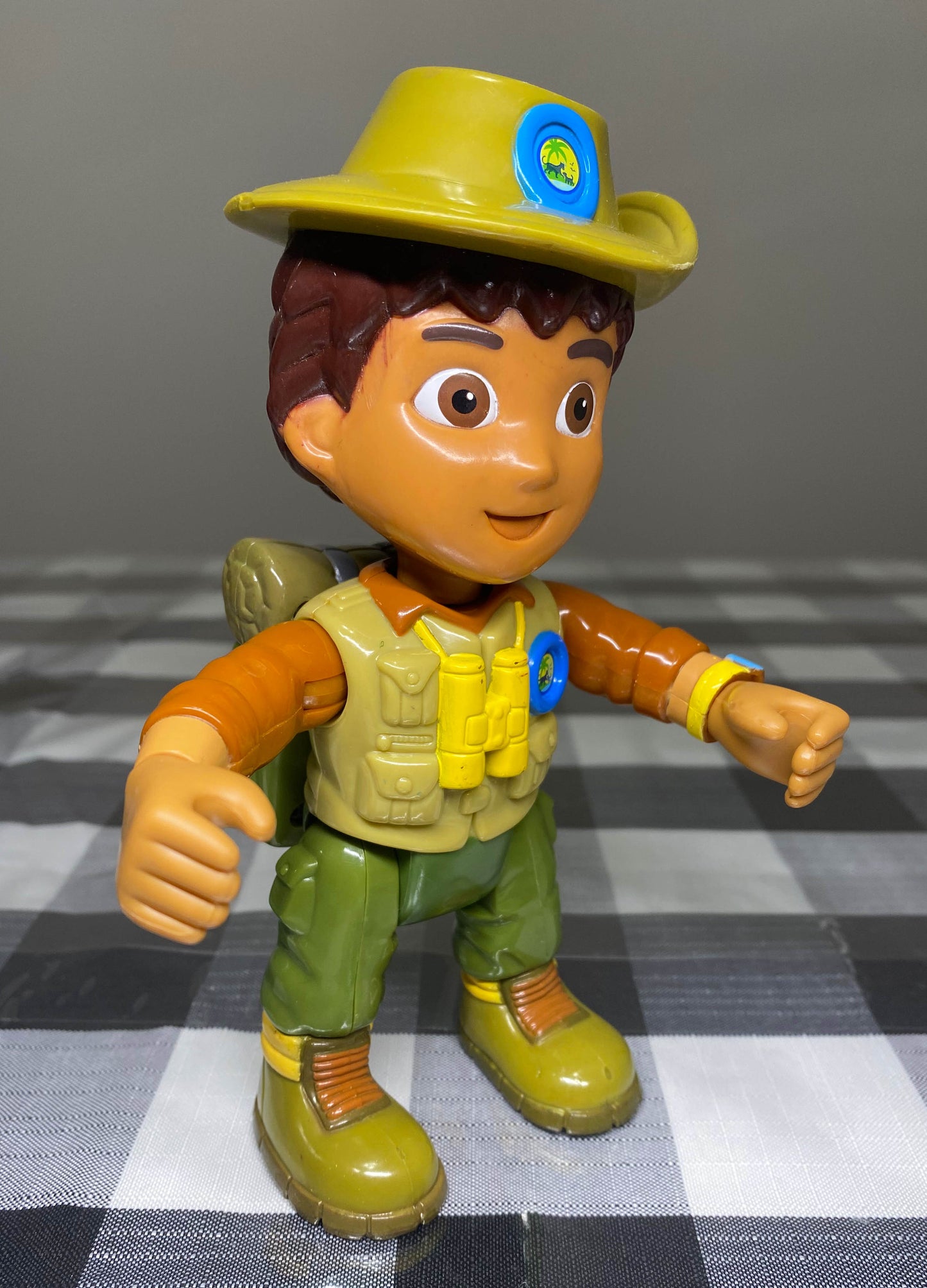 Go Diego Extreme Rescue Rainforest Poseable Figure w. Backpack - NICE!