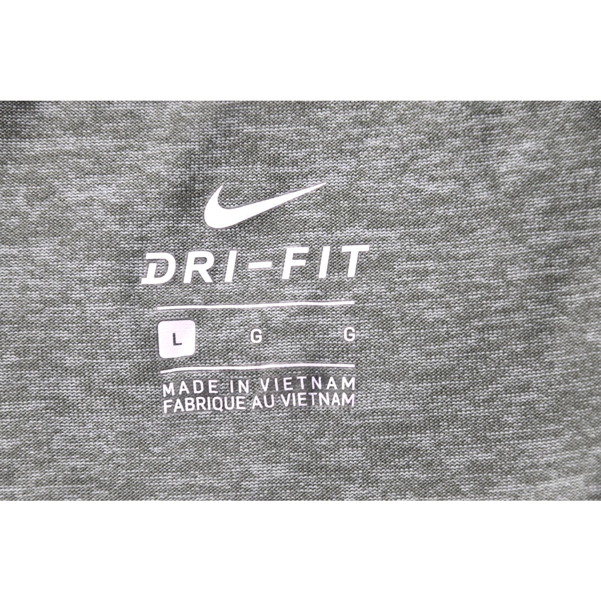 Nike Dri-FIT Women's Large Gray Short Sleeve Athletic Workout Shirt